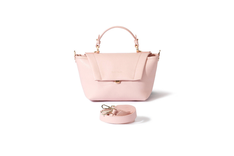 Różowa trapezowa torba