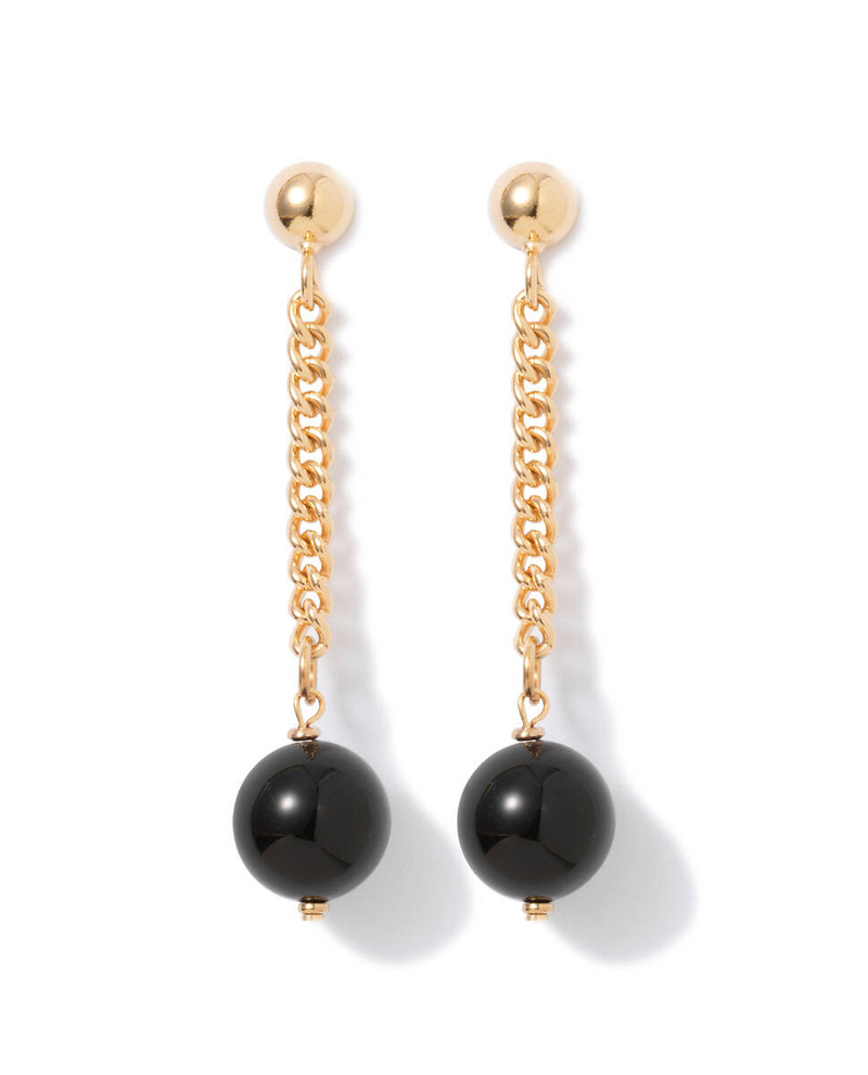 Długie kolczyki z czarną perełką na łańcuszku